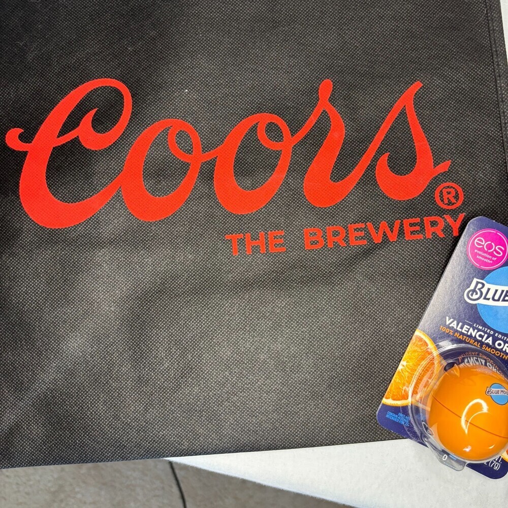 COORS LIGHT Reusable Tote and Blue Moon Lip Balm both NEW from Golden CO - Picture 3 of 6